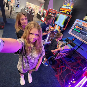 Meet your Posher, Gwendelyn